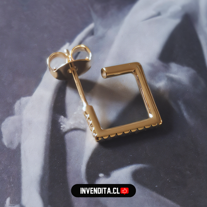 Aros enchapados en oro argollas cuadradas con circones medias