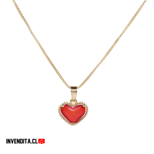 Collar enchapado en oro veneciana con dije corazón rojo