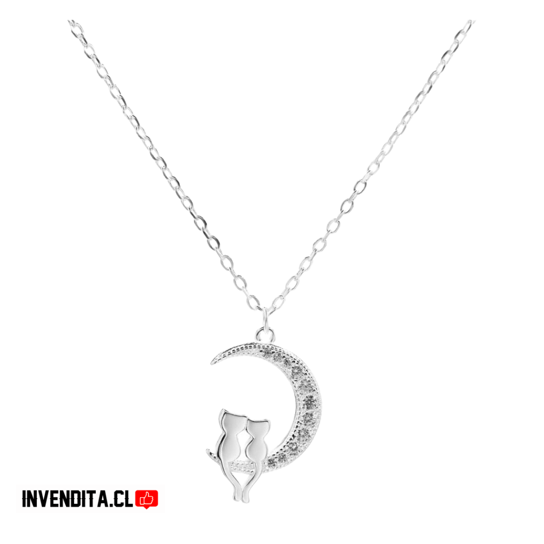 Collar de plata 925 media luna con figura de dos gatos