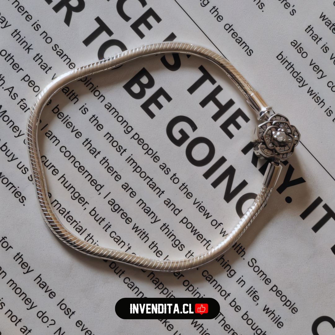 Pulsera estilo pandora diseño floreciendo