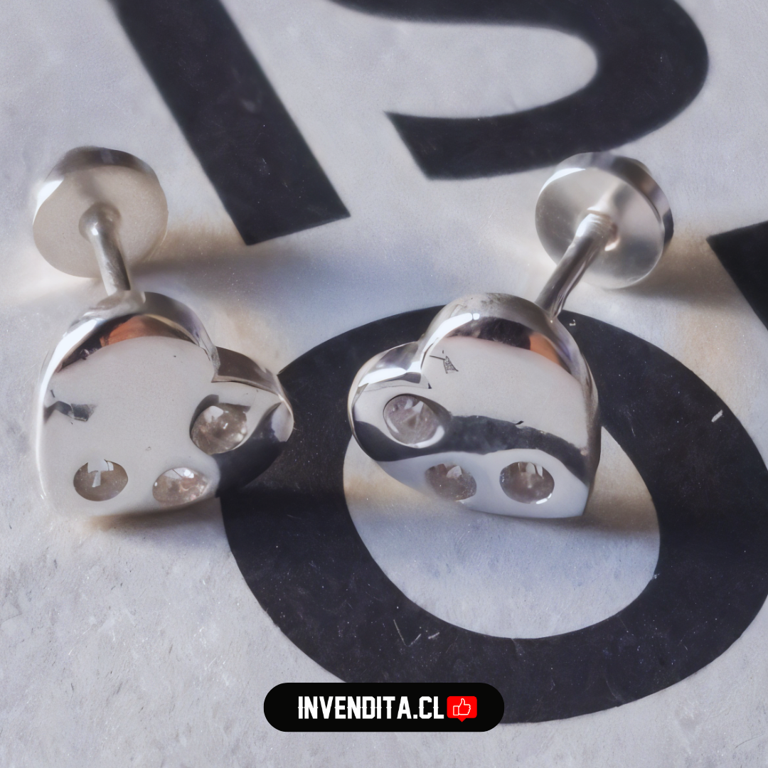 Aros de plata 925 para niños con tope corazón con detalles