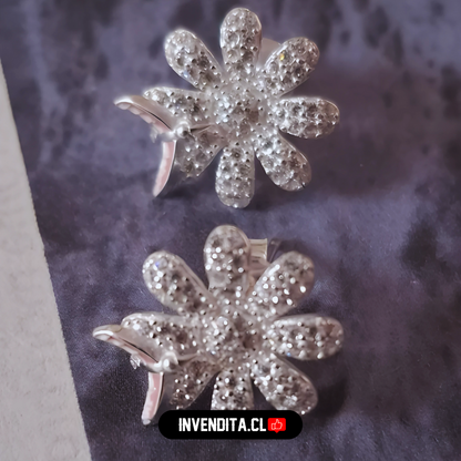 Aros de plata 925 margaritas con circones y mini golondrina