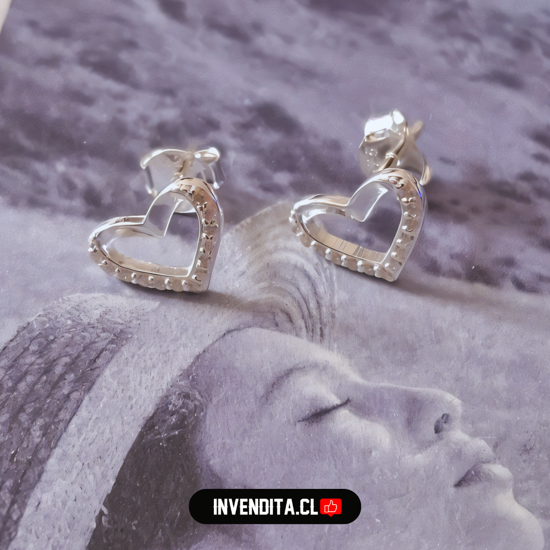 Aros de plata 925 corazón mitad con circones