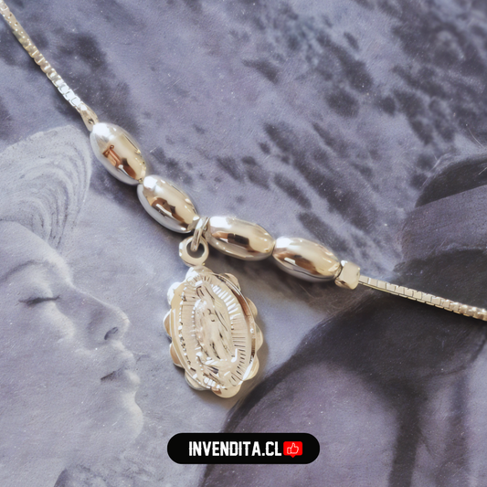 Pulsera de plata 925 esferas y óvalos con la figura de la virgen de Guadalupe