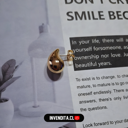 Aros enchapados en oro gotas medianas