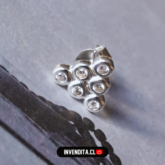 Aros de plata 925 estilo pirámide con circones