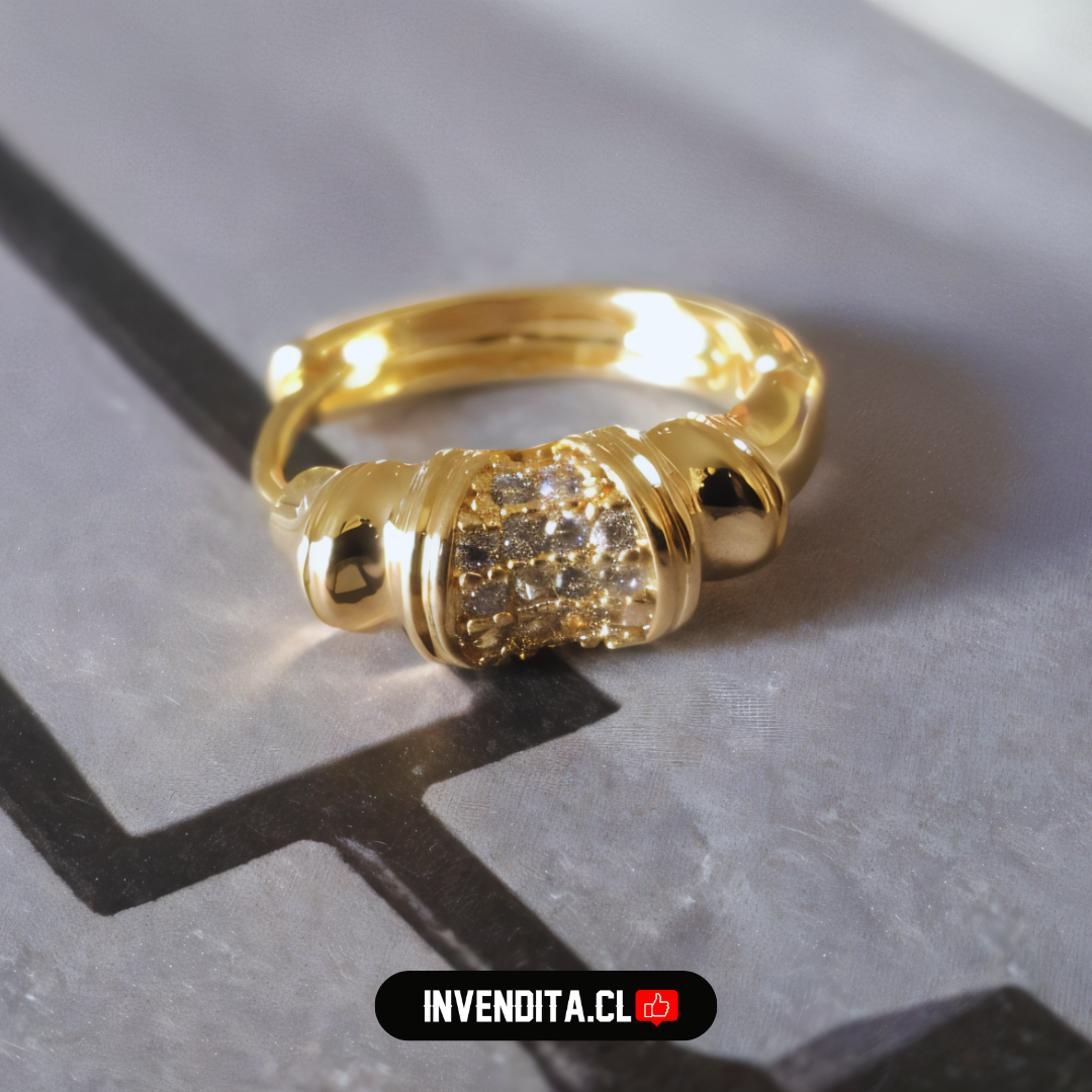 Aros enchapados en oro diseño argollas con serie de circones