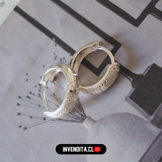 Aros de plata 925 estilo Huggies pavé con circones