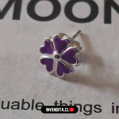 Aros de plata 925 delicadas flores esmaltadas color lavanda
