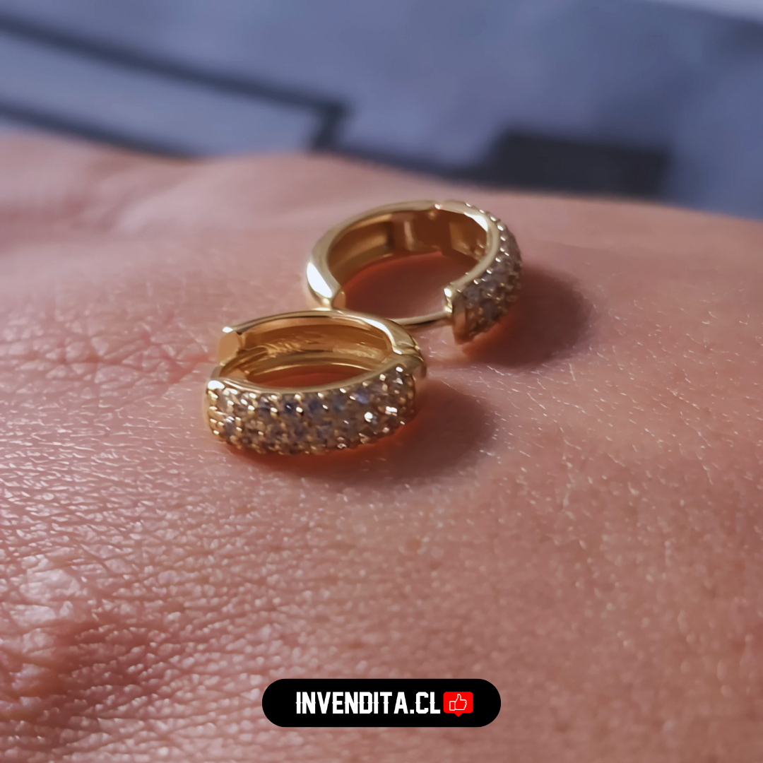 Aros enchapados en oro argollas Huggies con circones
