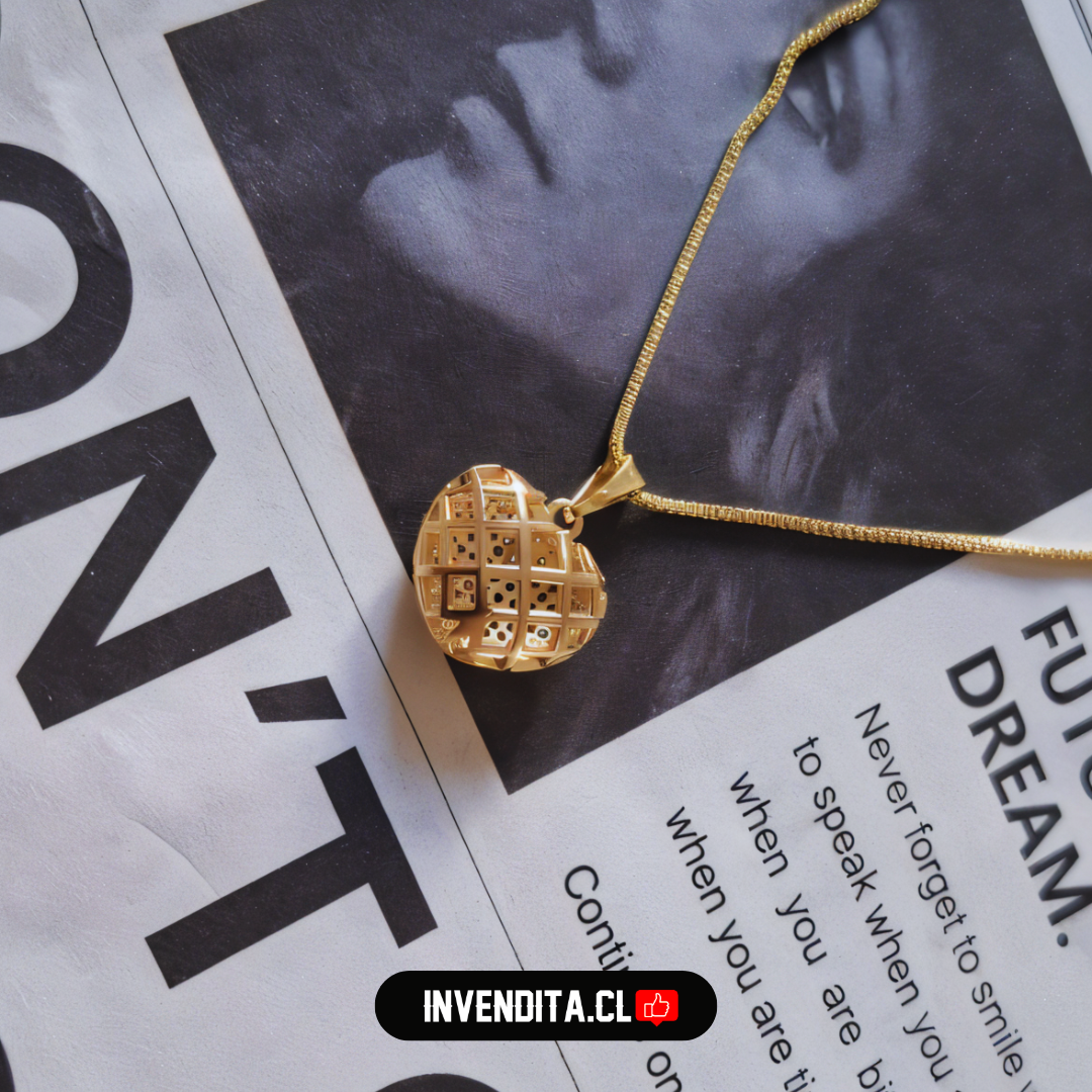 Collar enchapado en oro corazón con circones