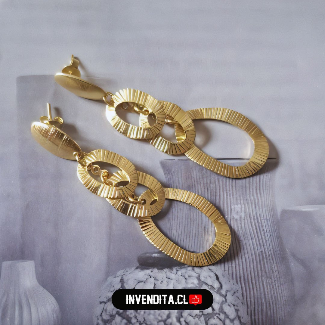 Aros enchapados en oro circulos irregulares satinados