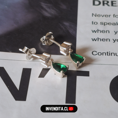 Aros de plata 925 gota con circón color esmeralda