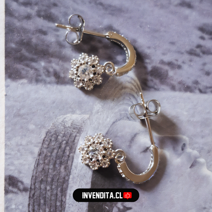 Aros de plata 925 flor de circones
