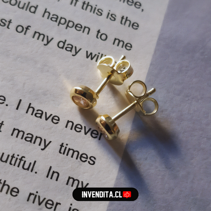 Aros enchapados en oro estilo punto de luz rosa