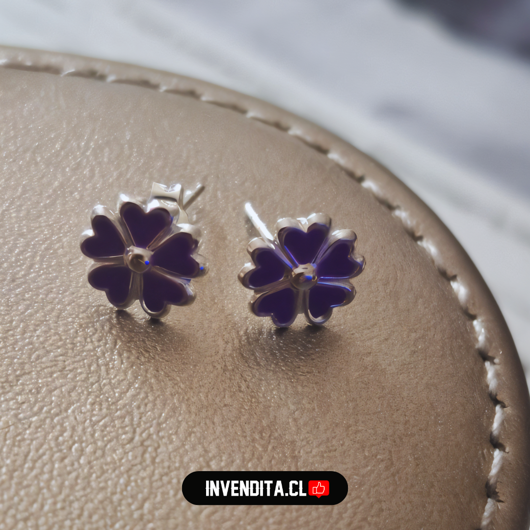 Aros de plata 925 delicadas flores esmaltadas color lavanda