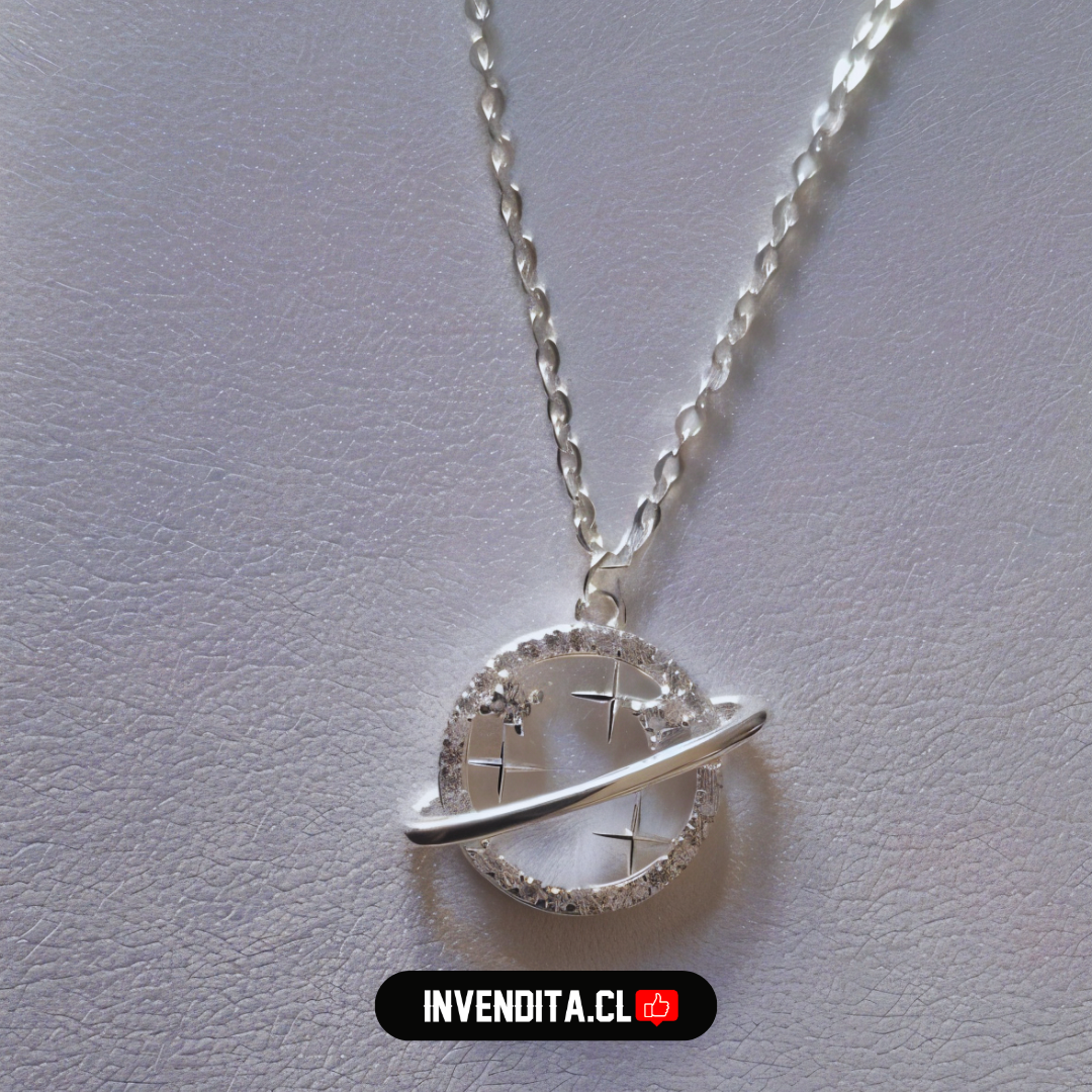 Collar de plata 925 diseño planeta con estrellas y circones