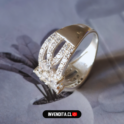 Anillo de plata 925 diseño mariposas con serie de circones