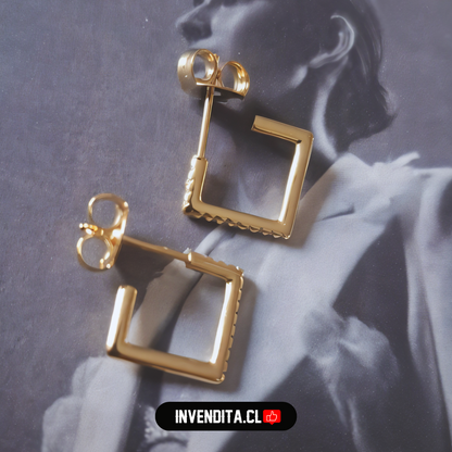 Aros enchapados en oro argollas cuadradas con circones medias