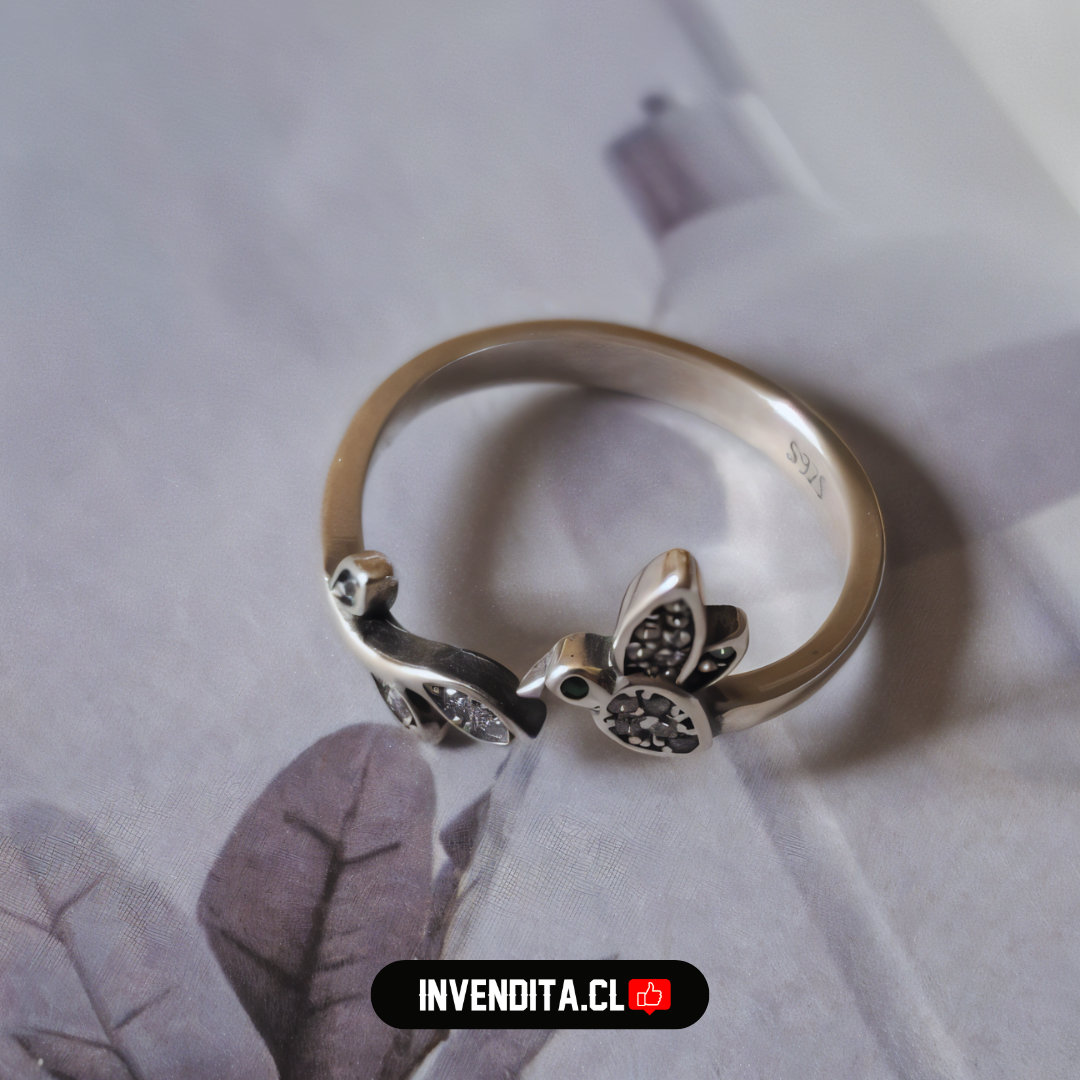 Anillo de plata 925 colibrí con pequeñas hojas y circones