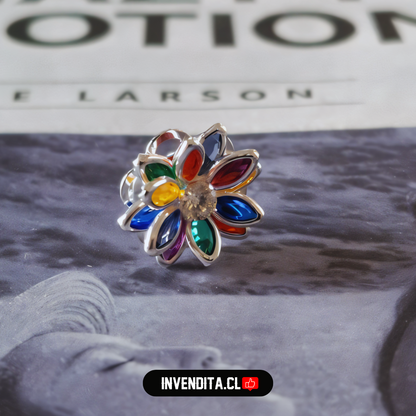 Aros enchapados en plata diseño flor de circones