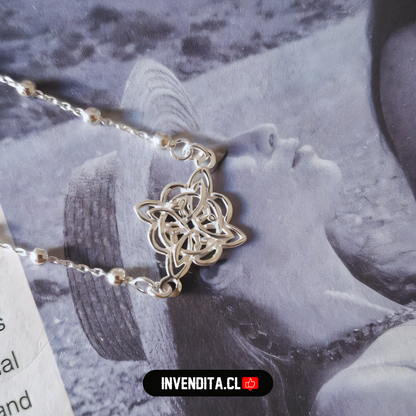 Pulsera de plata 925 nudo de brujas con esferas