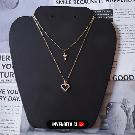Collar enchapado en oro doble corazón y cruz de circones