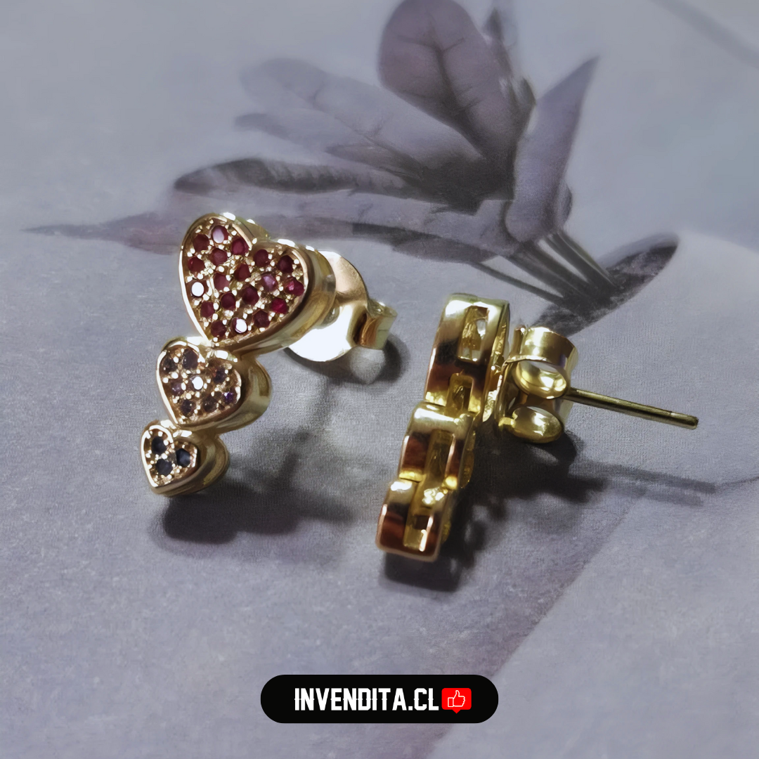 Aros enchapados en oro diseño corazones de colores