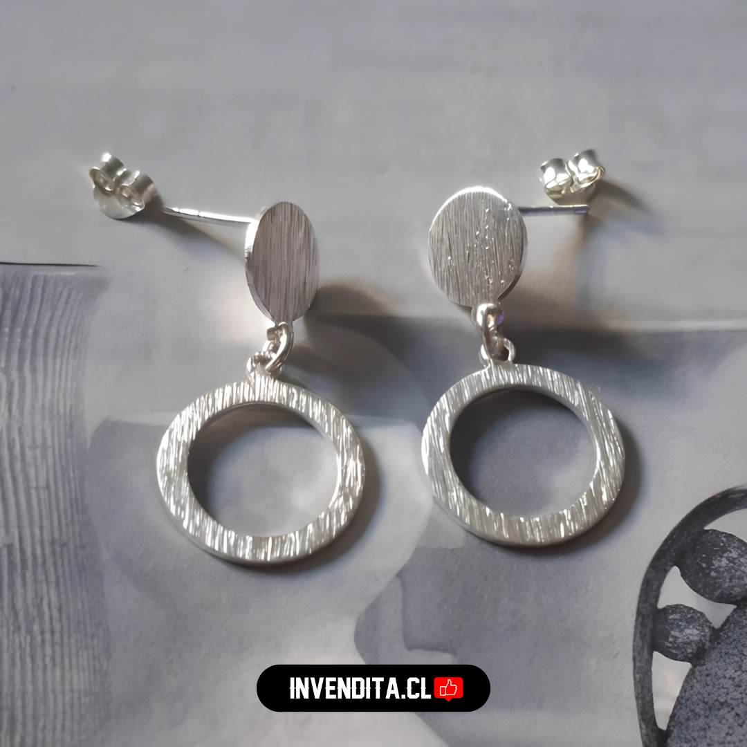 Aros de plata 925 doble placa circular satinada con mini cadena